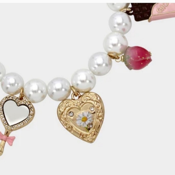 🔹️Betsey Johnson 🔹️SWEETHEART SWOON SWEETHEART CHARM STRETCH BRACELET PINK - Picture 2 of 3